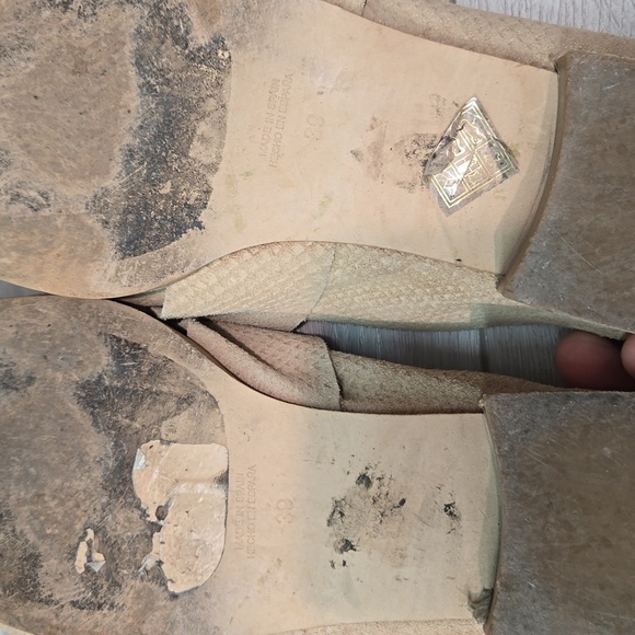 Free People Women At Ease Snakeskin Beige Leather Loafer Mule shoes sz 8.5 - Picture 13 of 16